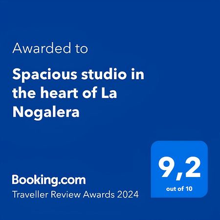 Spacious Studio In The Heart Of La Nogalera Torremolinos Eksteriør billede
