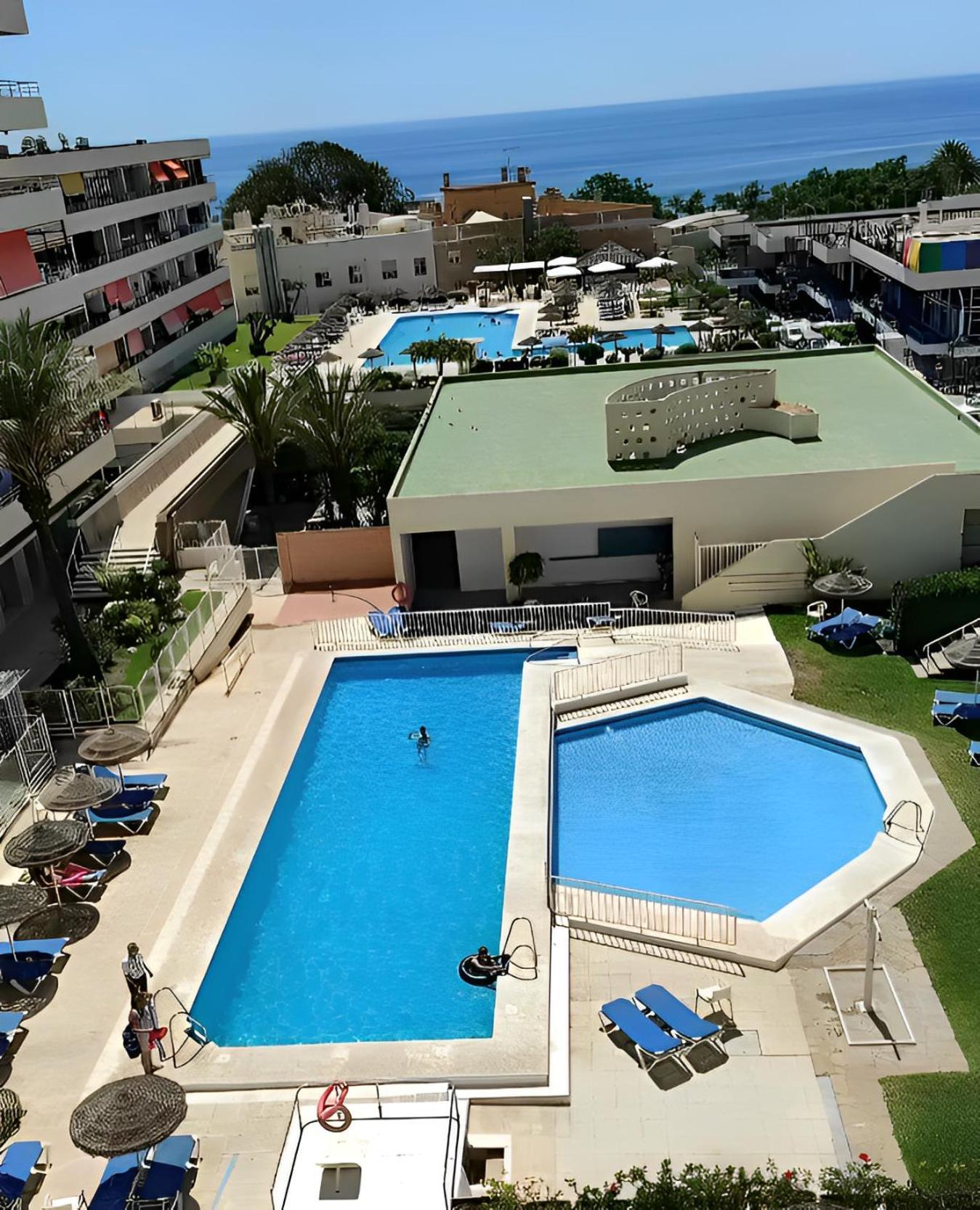 Spacious Studio In The Heart Of La Nogalera Torremolinos Eksteriør billede